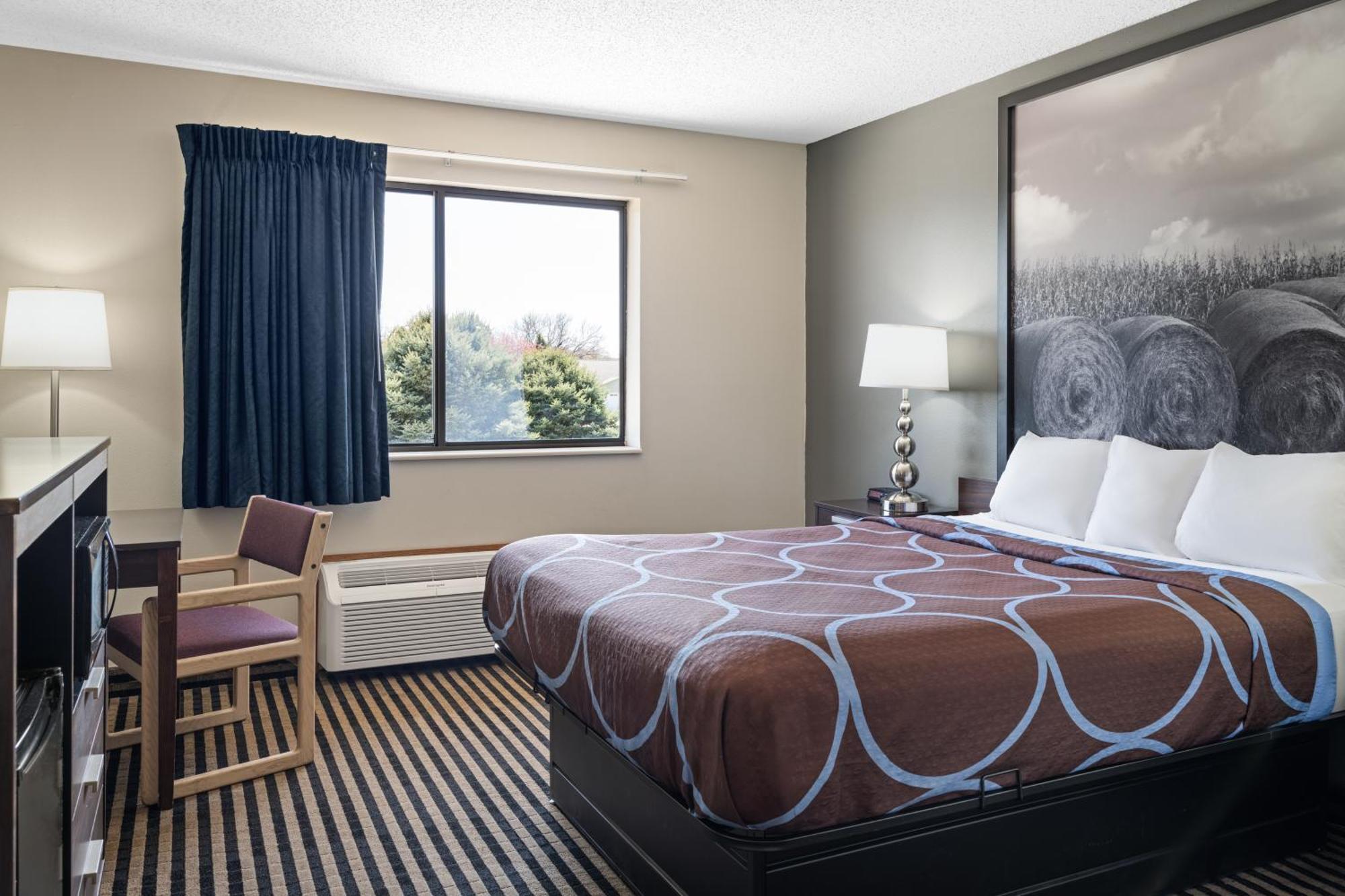 Hotel Super 8 By Wyndham Humboldt Esterno foto