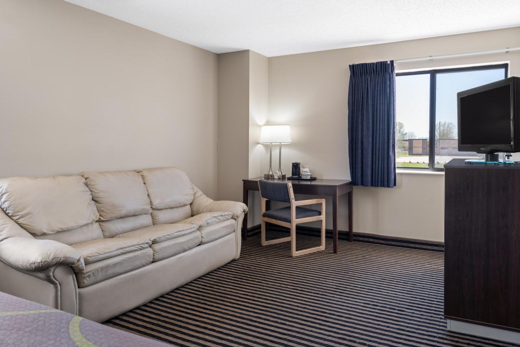 Hotel Super 8 By Wyndham Humboldt Esterno foto