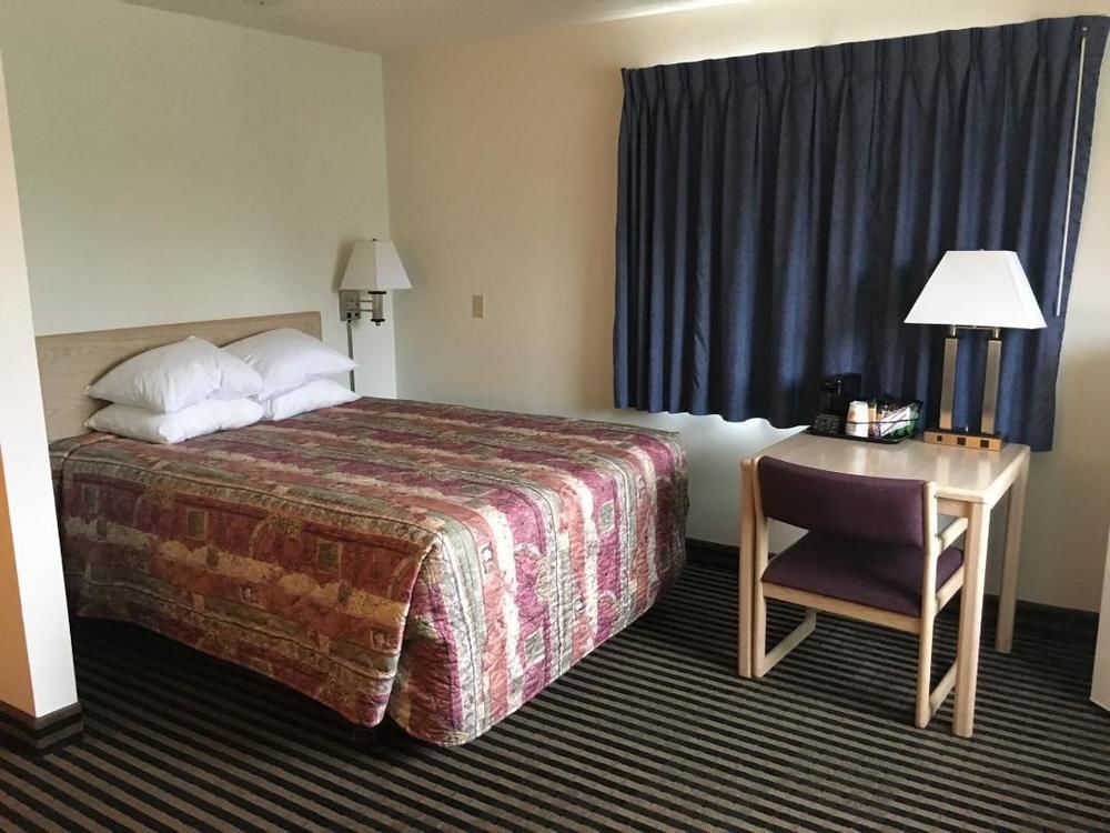 Hotel Super 8 By Wyndham Humboldt Esterno foto